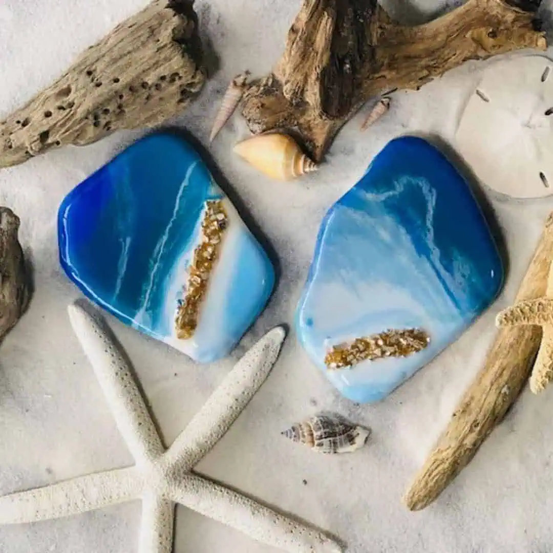 Home 22 beach resin stones